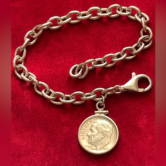 Jewelry - Silver dime coin charm bracelet